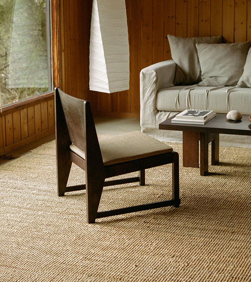 Easy Chair 01